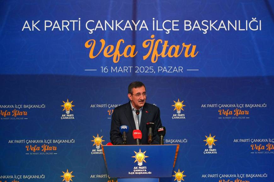 Yılmaz: Enflasyon düştükçe istikrarlı bir şekilde büyümeye devam edeceğiz