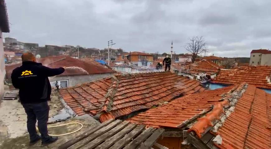 Tekirdağ’da yangın çıkan ev kullanılamaz hale geldi