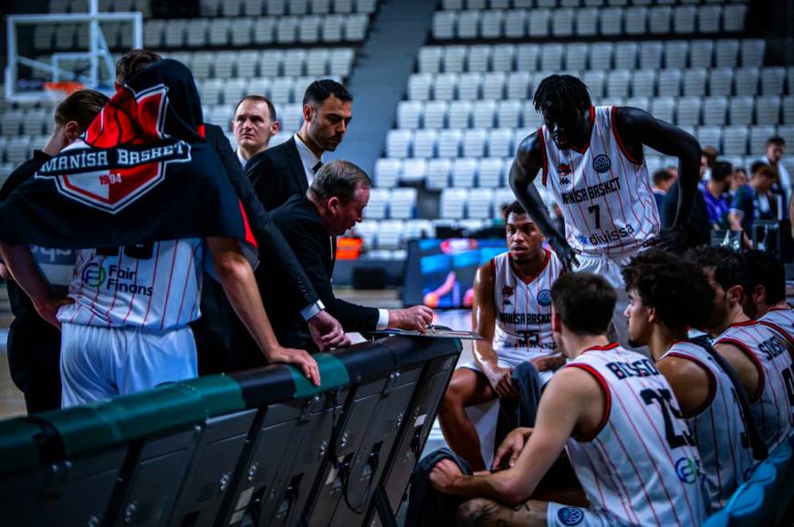 Manisa Basket Avrupa'da havlu attı