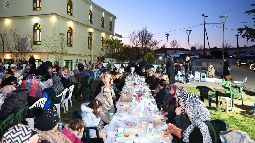 Yunanistan Gümülcine'de 'gönül sofrası' kuruldu