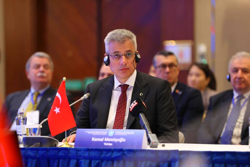 Sağlık Bakanı Memişoğlu 5'inci Sağlık Bakanları Toplantısı’ndaki panelde konuştu