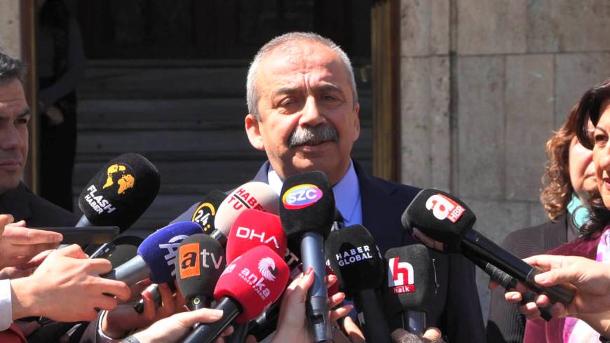 DEM Parti'li Önder: İnanıyoruz ki adımlar bundan sonra hızlı atılacaktır
