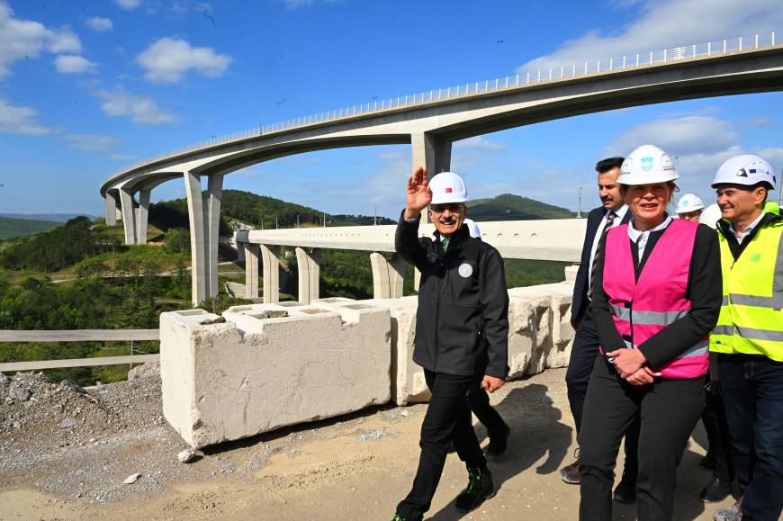 Bakan Uraloğlu, Slovenya’da