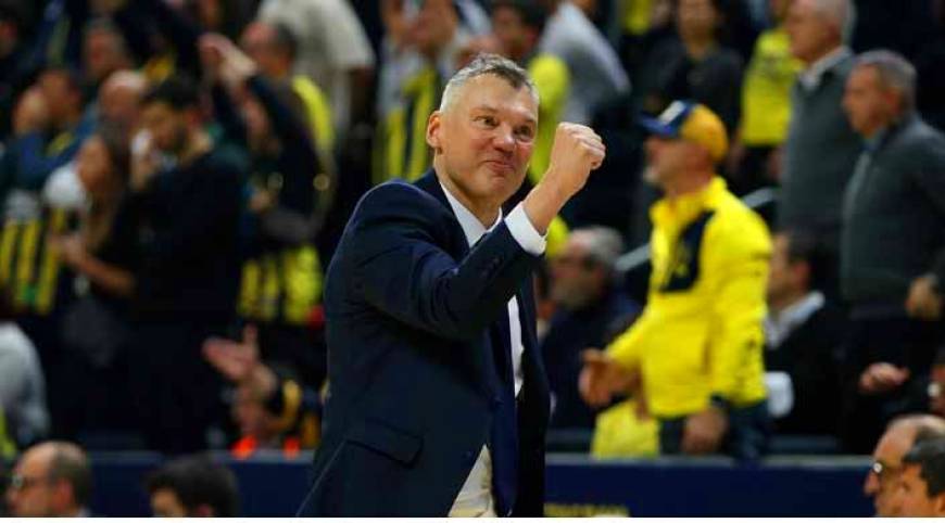 Fenerbahçe Beko Başantrenörü Jasikevicius, EuroLeague’de Yılın Koçu seçildi