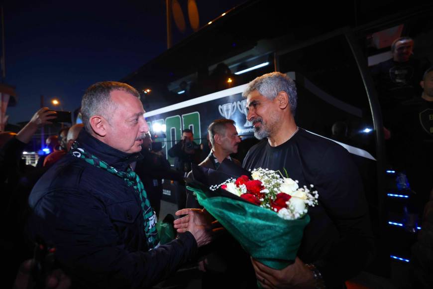 Süper Lig’i garantileyen Kocaelispor’a coşkulu karşılama
