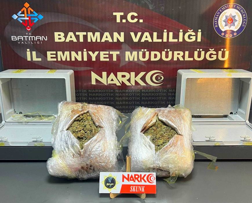 Kargo yoluyla uyuşturucu sevkiyatına 4 tutuklama