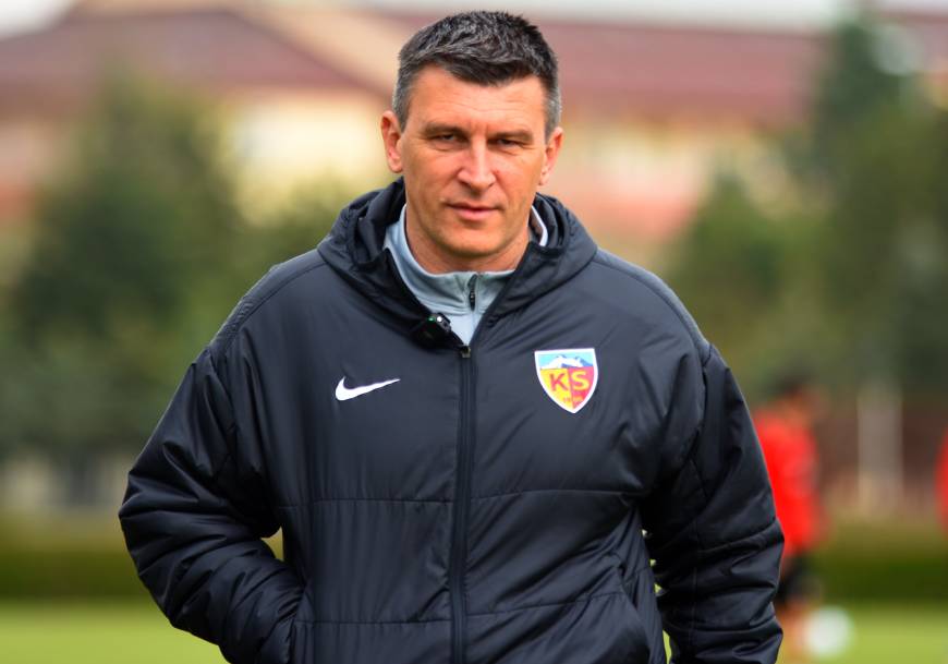 Sergej Jakirovic: Futbolcularımızın mücadelesi bizi buraya getirdi