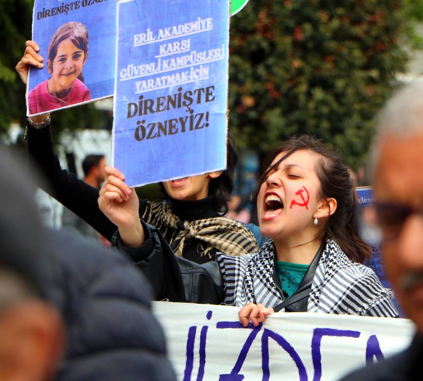 Bolu'da halaylı 1 Mayıs kutlaması 