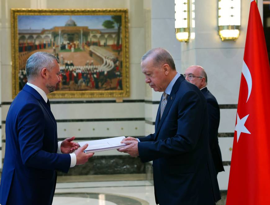 Cumhurbaşkanı Erdoğan'a büyükelçilerden güven mektubu / Fotoğraflar