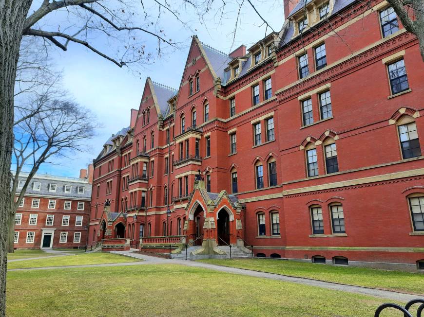 Trump: Harvard'ın vergi muafiyetini kaldıracağız