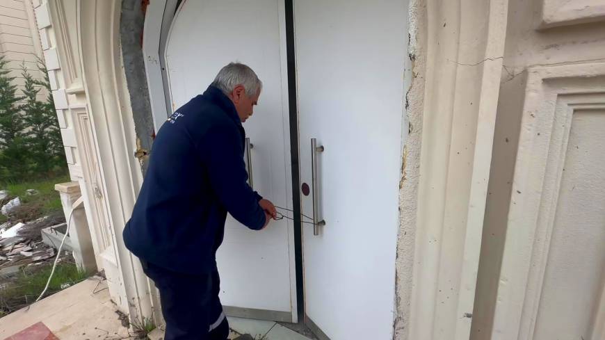 'Peri masalı' yaşam tarzı sunacağı vaadiyle lansmanı yapılıp atıl kalan villalar, dronla görüntülendi