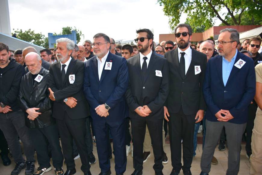İş insanı Ömer Tolon, İzmir'de son yolculuğuna uğurlandı