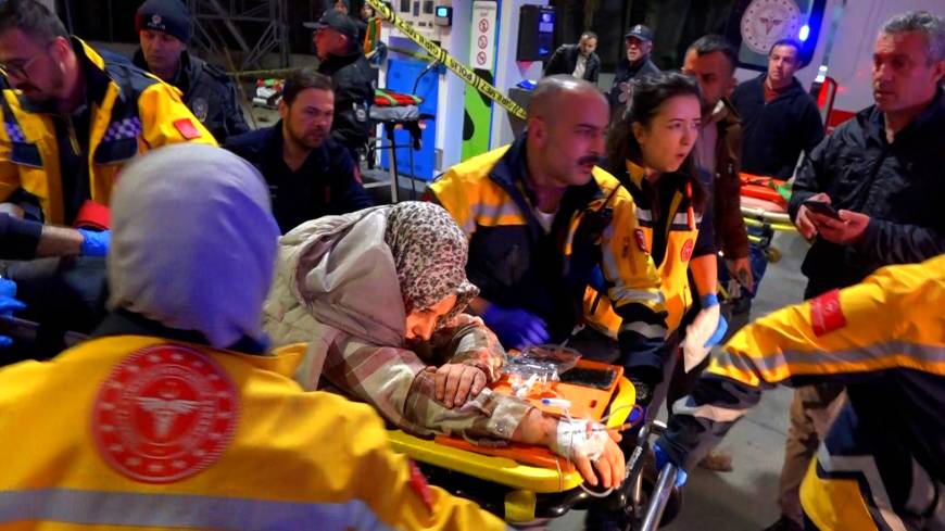 Samsun’daki heyelanda eşi ve 2 çocuğunu kaybeden kadın, taburcu oldu