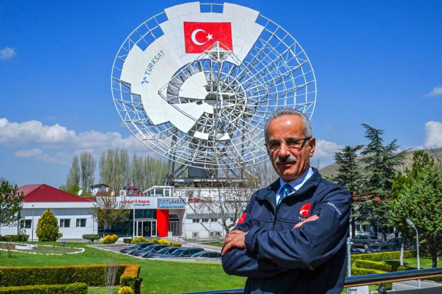 Bakan Uraloğlu: Türksat 7A'nın üretimine yönelik hazırlıklar tamamlandı