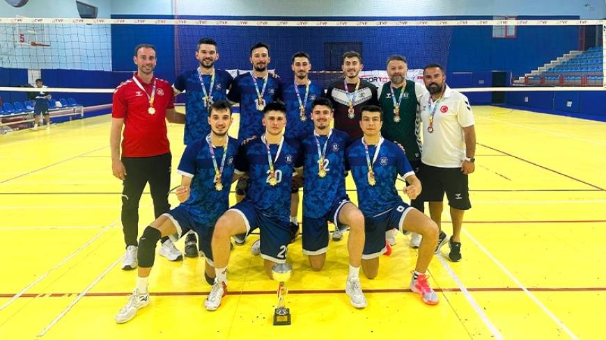 Beykoz Üniversitesi Erkek Basketbol ve Voleybol Takımları, Türkiye Şampiyonu oldu
