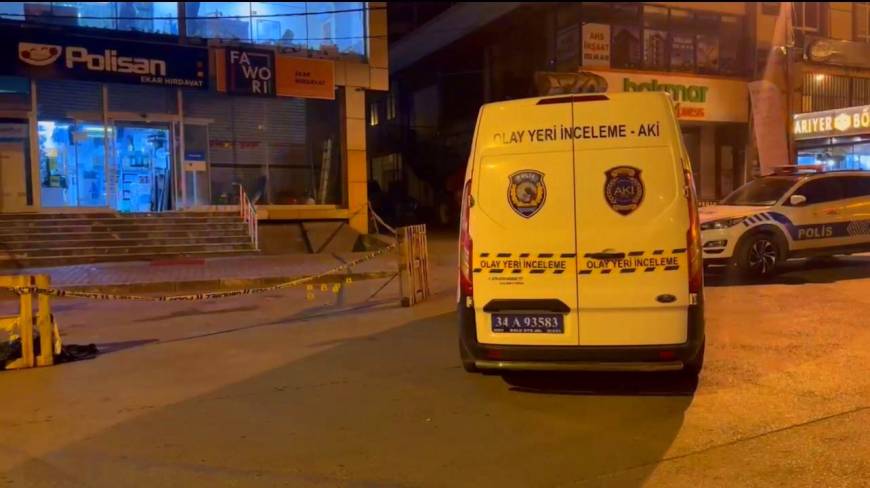 İstanbul - Sultanbeyli'de hırdavat dükkanına silahlı saldırı