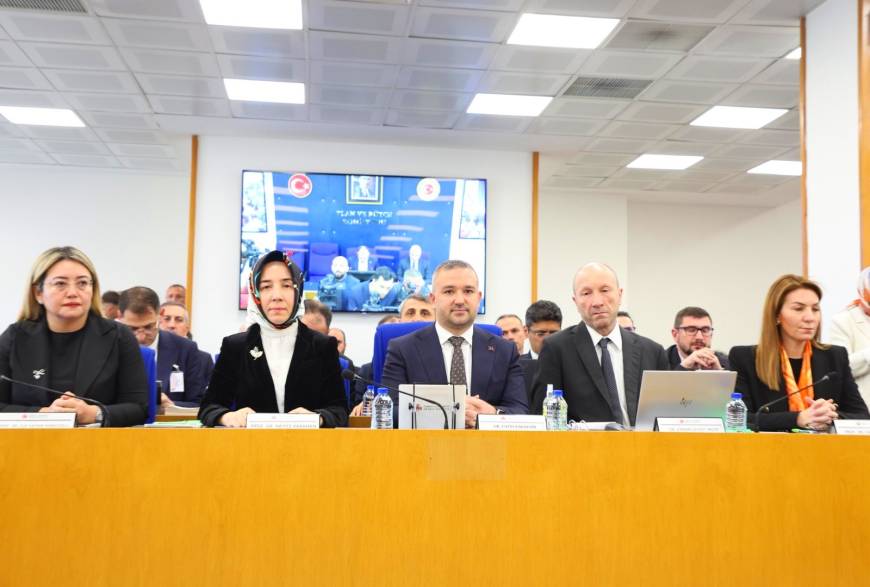 TCMB Başkanı Karahan: Enflasyonun ana eğilimi geriledi 