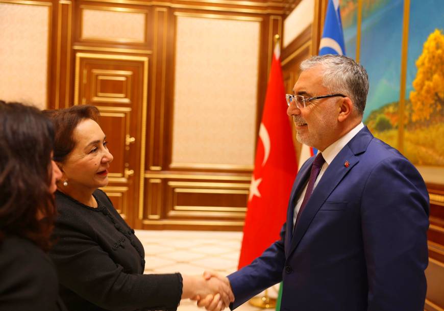 Çalışma ve Sosyal Güvenlik Bakanı Vedat Işıkhan, Özbekistan'da