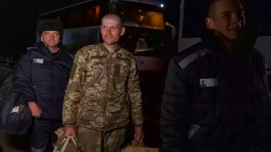 BAE: Rusya ile Ukrayna arasında 410 esirin takasına ara buluculuk yaptık