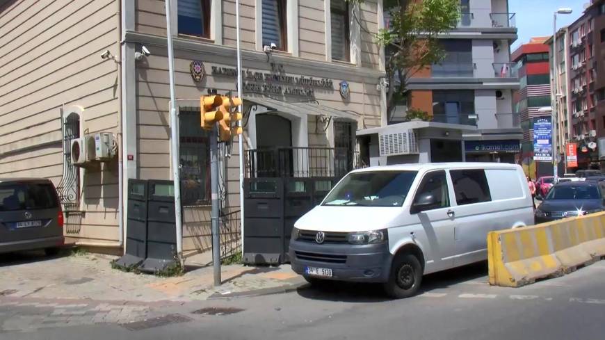 İstanbul - Mattia Ahmet Minguzzi cinayetinde gözaltına alınan 2 şüpheli adliyeye sevk edildi