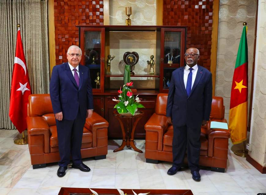 Milli Savunma Bakanı Güler, Kamerun Dış İlişkiler Bakanı Mbella ile bir araya geldi