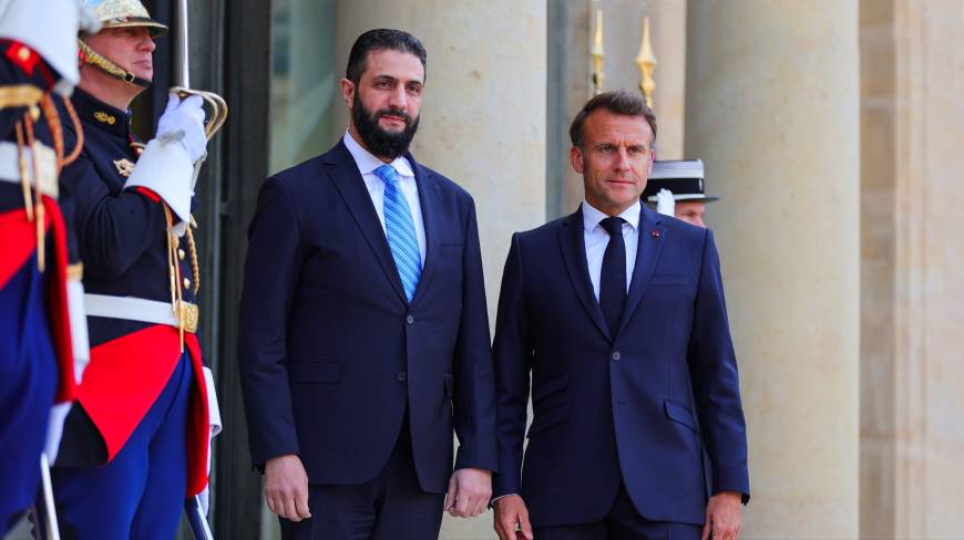 Fransa Cumhurbaşkanı Macron ve Suriye Cumhurbaşkanı Şara bir araya geldi