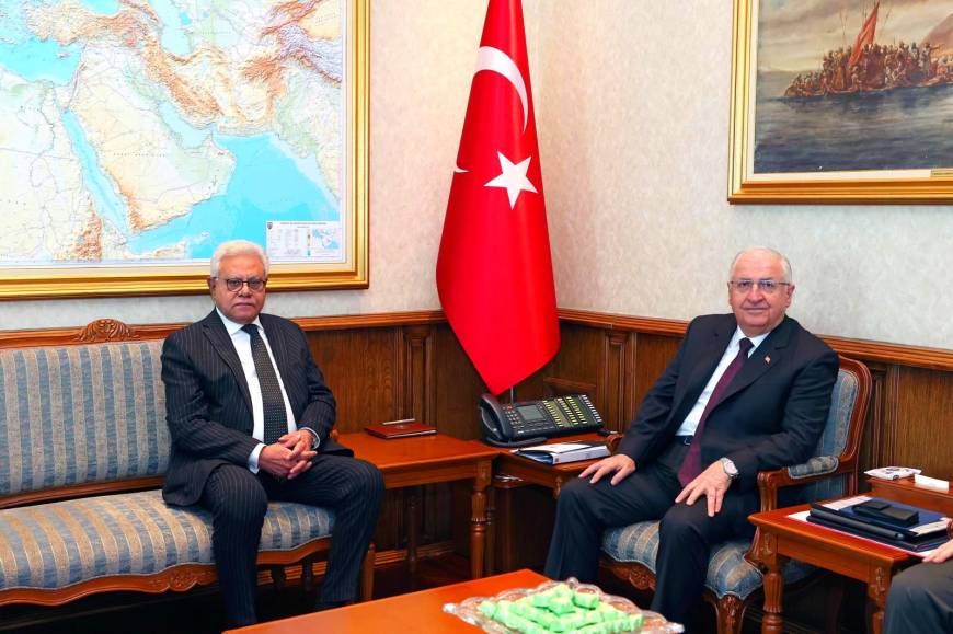 Bakan Güler, Pakistan Büyükelçisi Cüneyd'i kabul etti 