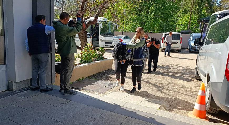 2 ilde çalıntı ve change araç operasyonu; 14 gözaltı