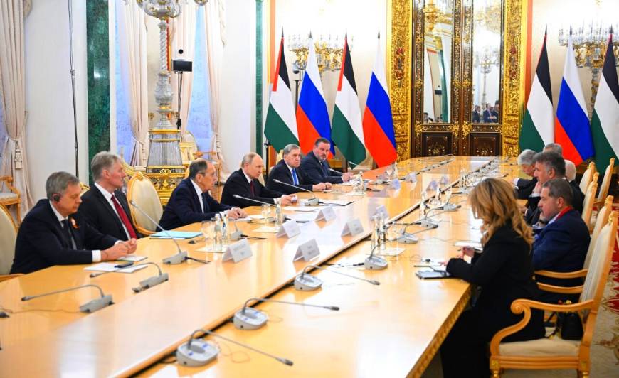 Rusya Devlet Başkanı Putin, Filistin Devlet Başkanı Abbas ile görüştü