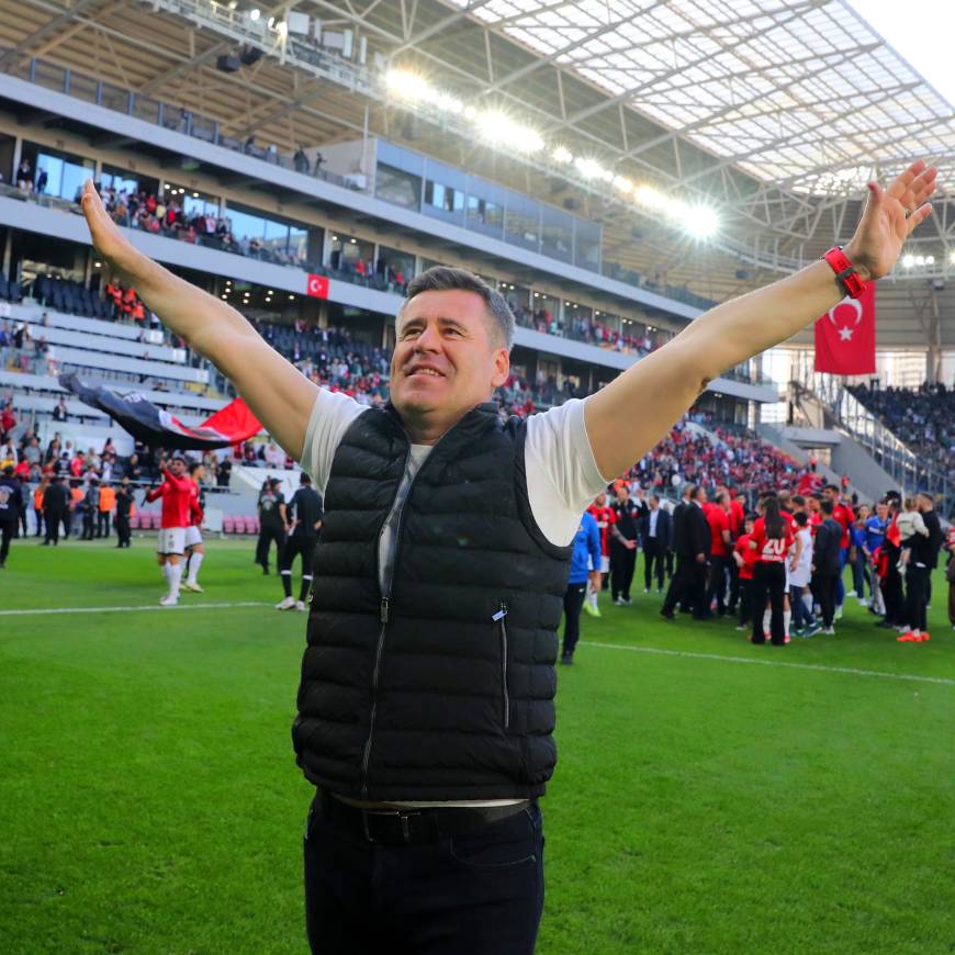 İzmir'in Hüseyin Eroğlu gururu