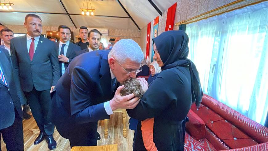 Dervişoğlu: Bazı gelişmeler yüreklerimizi kanatıyor