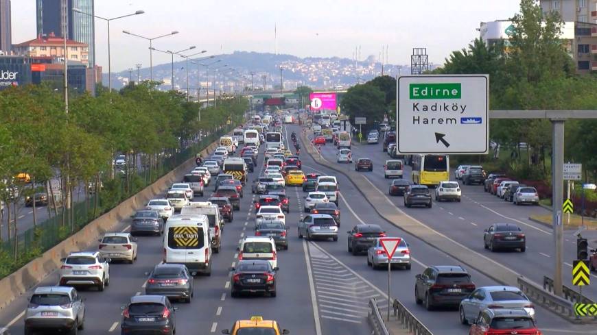 İstanbul - İstanbul'da trafik yoğunluğu yüzde 63