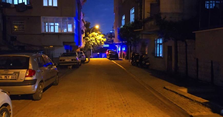 İstanbul - Sultanbeyli’de hafif ticari aracın üzerinden geçtiği 4 yaşındaki çocuk hayatını kaybetti