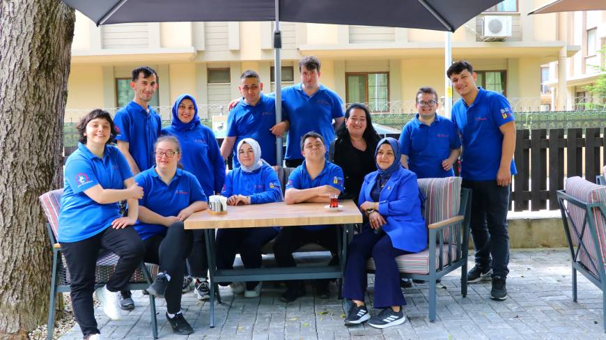 Kusursuz Kafe’nin kusursuz çalışanları