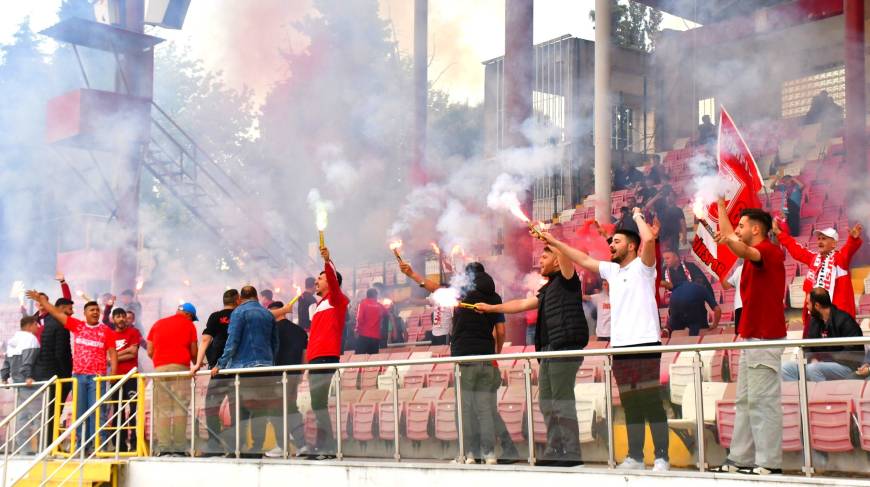 Balıkesirspor'a taraftar morali