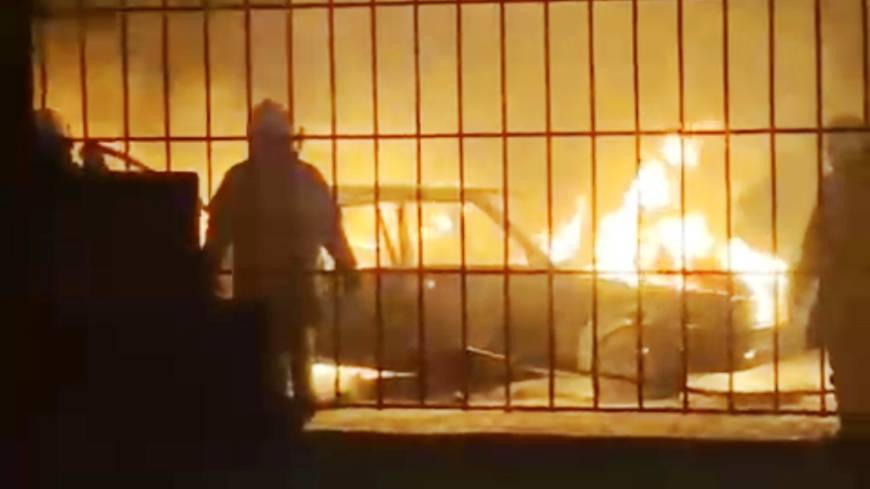 İstanbul- Fatih’te eşini tehdit edip ağabeyinin aracını yaktı