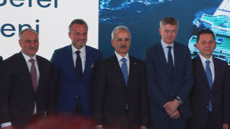 İstanbul- Bakan Uraloğlu: 2025 yılında 2024'ün çok daha üzerine çıkacağız