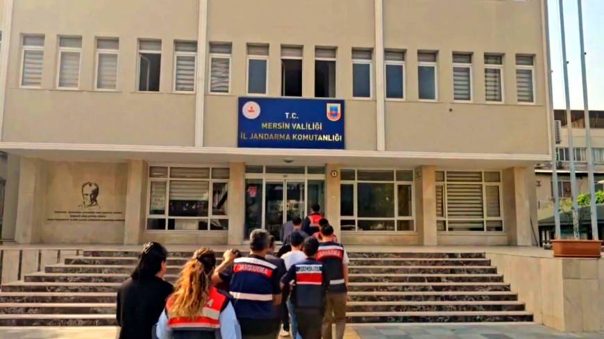 18 ilde siber suç operasyonu: 64 tutuklama