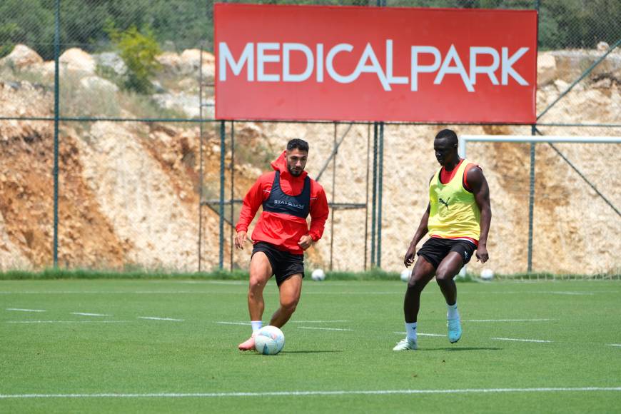 Hatayspor, Adana Demirspor mesaisini sürdürdü