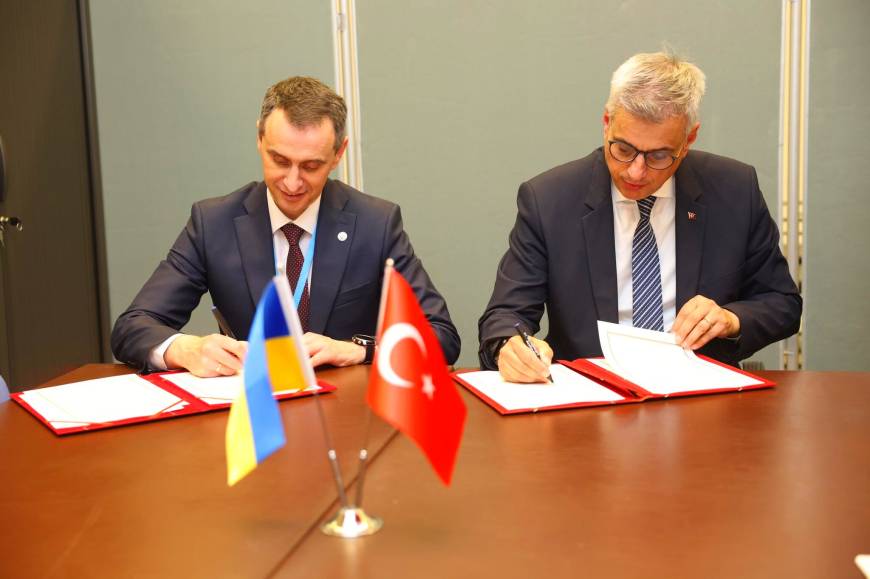 Bakan Memişoğlu, Ukrayna Sağlık Bakanı Liashko ve beraberindeki heyetle görüştü