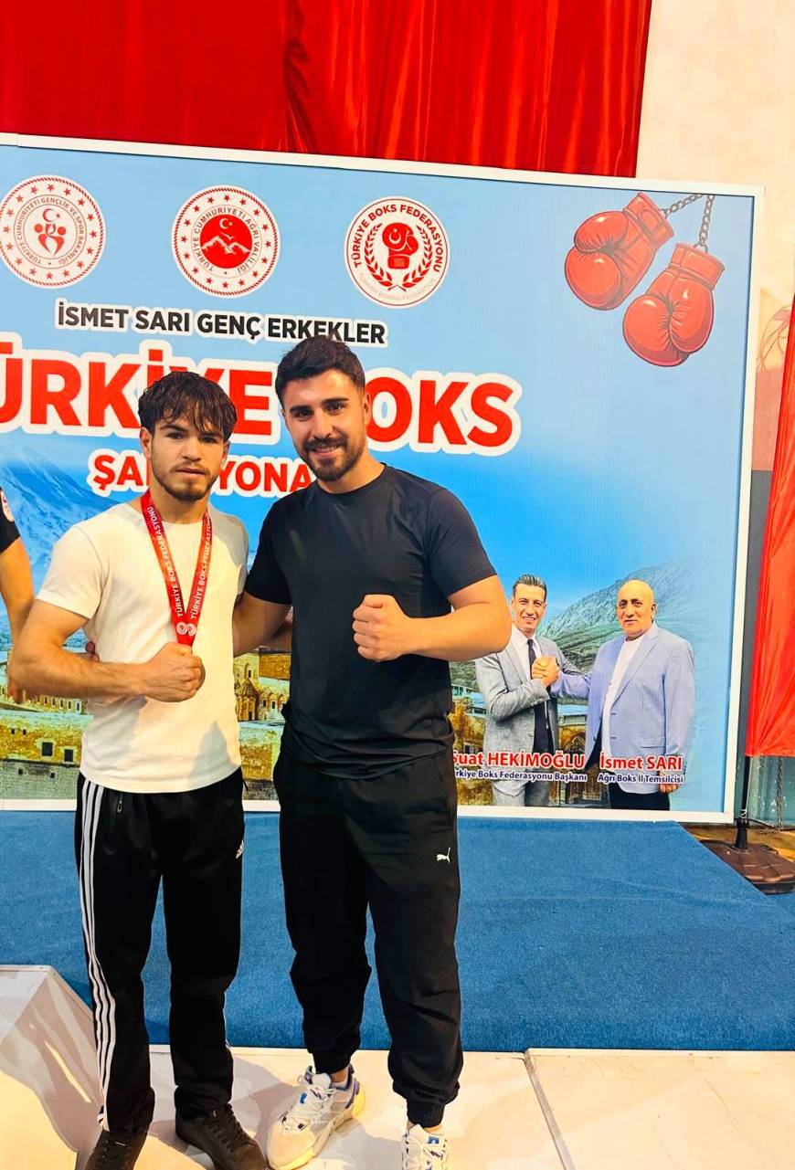 Batmanlı Boksör Muhammed Ali Ortaç, milli takım kampına davet edildi