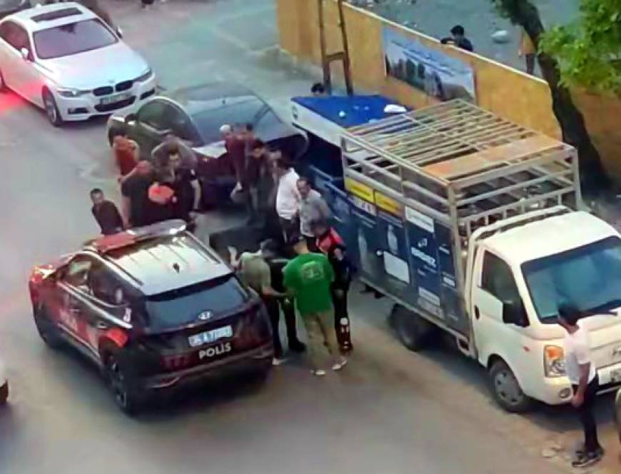 İstanbul - Avcılar’da park yeri kavgasında 1 kişi bıçaklandı