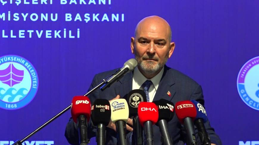 Süleyman Soylu: Yolunuzdaki bütün taşları temizlemeye çalışıyoruz